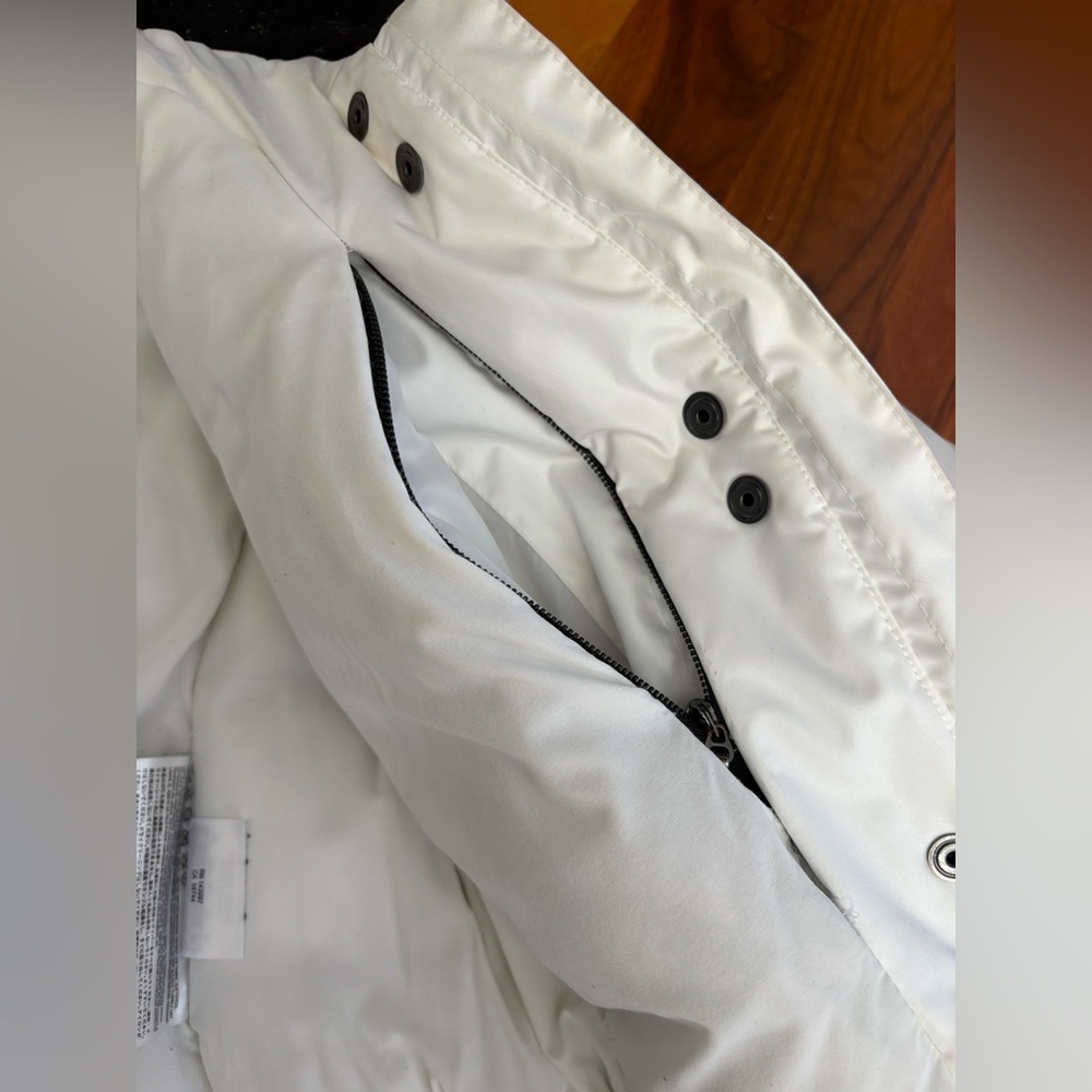 Spyder Bella water resistant down ski jacket, USED - Picture 15 of 17